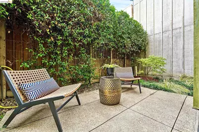 2211 5th St #B, Berkeley, CA 94710 - Photo 17