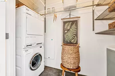 2211 5th St #B, Berkeley, CA 94710 - Photo 19