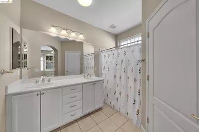 297 Baldwin Dr, Brentwood, CA 94513 - Photo 25