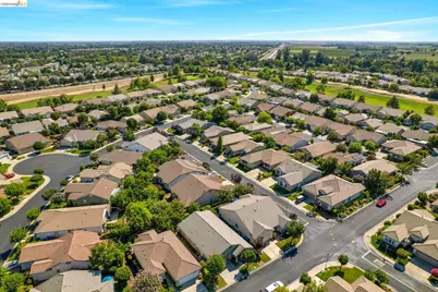 297 Baldwin Dr, Brentwood, CA 94513 - Photo 9