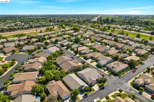 297 Baldwin Dr, Brentwood, CA 94513 - Photo 9