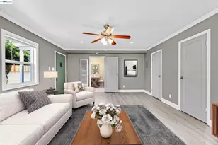 566 57th St, Oakland, CA 94609 - Photo 27