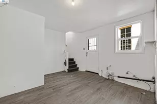 566 57th St, Oakland, CA 94609 - Photo 19
