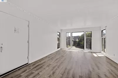 566 57th St., Oakland, CA 94609 - Photo 3