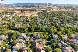 2413 Rees Cir, Livermore, CA 94550 - Photo 43