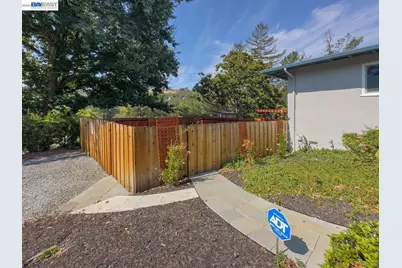 3255 Sweet Dr, Lafayette, CA 94549 - Photo 27