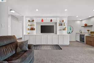 3255 Sweet Dr, Lafayette, CA 94549 - Photo 15