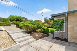 3255 Sweet Dr, Lafayette, CA 94549 - Photo 5