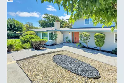 3255 Sweet Dr, Lafayette, CA 94549 - Photo 1