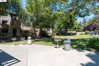 287 Warren Ave, Fremont, CA 94539 - Photo 13