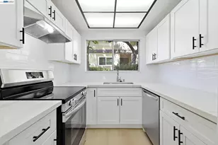 10401 Shaw St, Oakland, CA 94605 - Photo 19