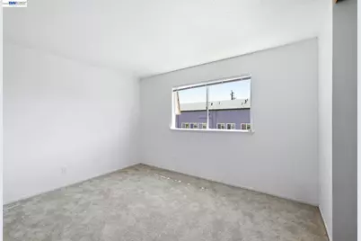 10401 Shaw St #401, Oakland, CA 94605 - Photo 25