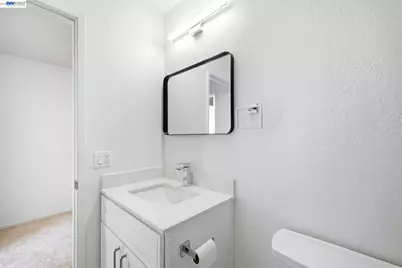 10401 Shaw St #401, Oakland, CA 94605 - Photo 37