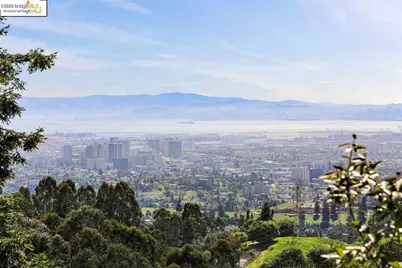 6100 Skyline Blvd, Oakland, CA 94611 - Photo 15