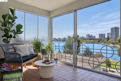 2324 Lakeshore Ave #6, Oakland, CA 94606 - Photo 19