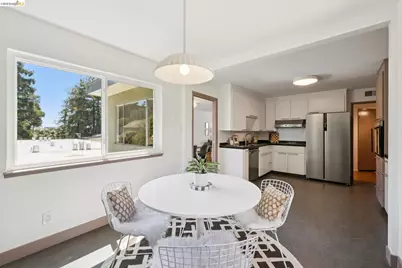 2324 Lakeshore Ave #6, Oakland, CA 94606 - Photo 39