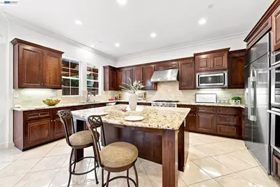 4568 Martin St, Union City, CA 94587 - Photo 11