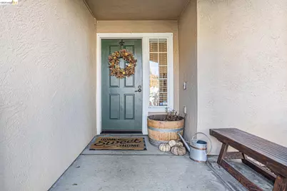 266 Brady Street, Martinez, CA 94553 - Photo 5