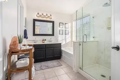 266 Brady Street, Martinez, CA 94553 - Photo 21