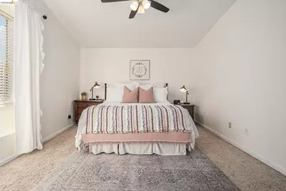 266 Brady Street, Martinez, CA 94553 - Photo 19