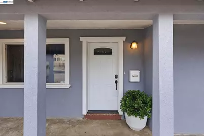 1210 Highland Blvd, Hayward, CA 94542 - Photo 5