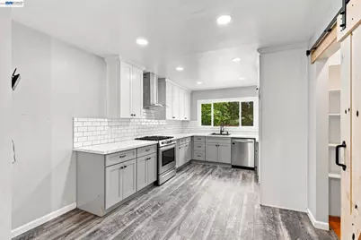 1210 Highland Blvd, Hayward, CA 94542 - Photo 11