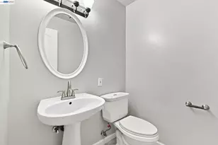 1210 Highland Blvd, Hayward, CA 94542 - Photo 29