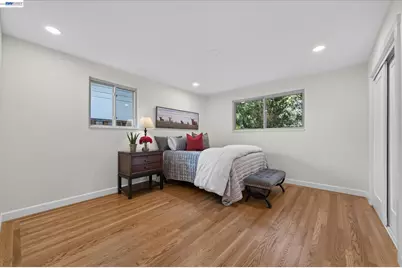 1787 Roxbury Dr, Concord, CA 94519 - Photo 23