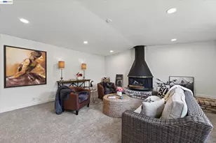 1787 Roxbury Dr, Concord, CA 94519 - Photo 21