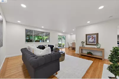 1787 Roxbury Dr, Concord, CA 94519 - Photo 9