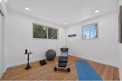1787 Roxbury Dr, Concord, CA 94519 - Photo 27