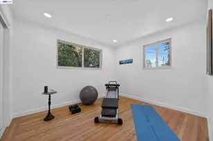 1787 Roxbury Dr, Concord, CA 94519 - Photo 27