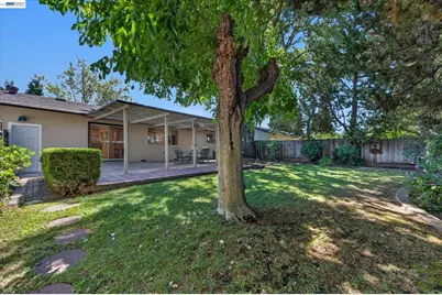 1787 Roxbury Dr, Concord, CA 94519 - Photo 33