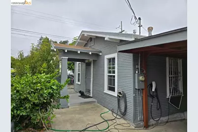2840 22nd Ave, Oakland, CA 94606 - Photo 3