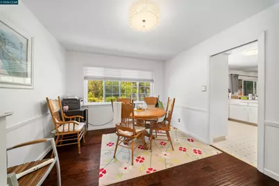 732 Moraga Rd, Moraga, CA 94556 - Photo 5