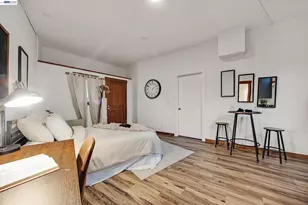 7360 Claremont Ave, Berkeley, CA 94705 - Photo 27