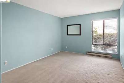 3 Commodore Dr #B153, Emeryville, CA 94608 - Photo 27