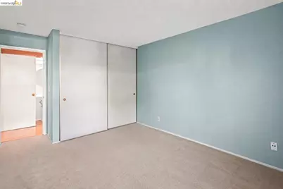 3 Commodore Dr #B153, Emeryville, CA 94608 - Photo 25