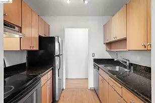 3 Commodore Dr, Emeryville, CA 94608 - Photo 19