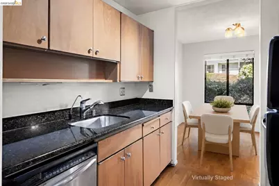 3 Commodore Dr #B153, Emeryville, CA 94608 - Photo 15
