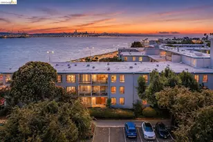 3 Commodore Dr, Emeryville, CA 94608 - Photo 35
