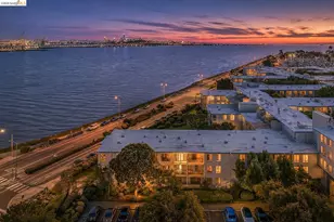 3 Commodore Dr, Emeryville, CA 94608 - Photo 37