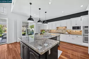 1116 Peacock Creek Dr, Clayton, CA 94517 - Photo 19