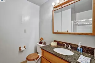555 Teal Ct, Livermore, CA 94551 - Photo 19