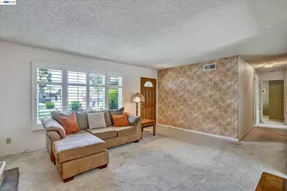 555 Teal Ct, Livermore, CA 94551 - Photo 5
