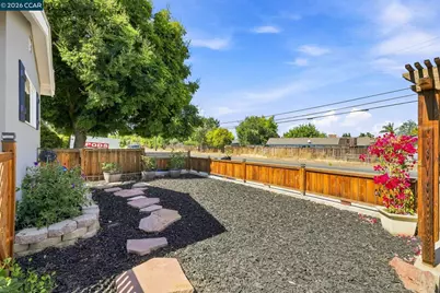 1704 Denkinger Rd., Concord, CA 94521 - Photo 13