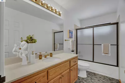 22012 Sevilla Rd #95, Hayward, CA 94541 - Photo 19