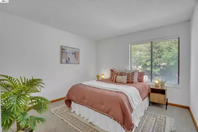 22012 Sevilla Rd #95, Hayward, CA 94541 - Photo 17