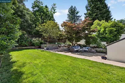 21 Camino Del Diablo, Orinda, CA 94563 - Photo 23