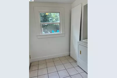 1221 Campbell, Oakland, CA 94607 - Photo 37